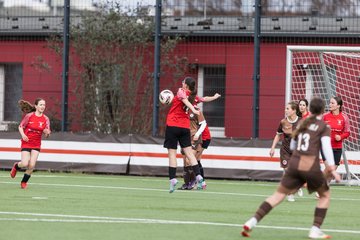 Bild 123 - wBJ FC St. Pauli - Walddoerfer SV : Ergebnis: 3:4